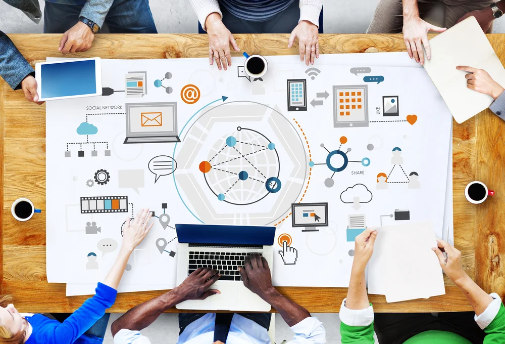 AI in the Boardroom: Revolutionizing Meetings and Governance